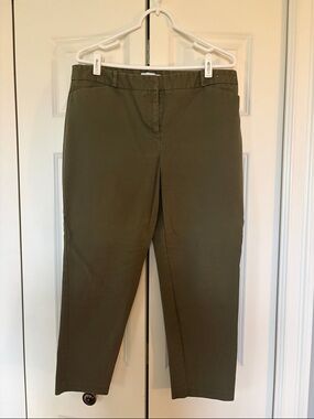 Liz Claiborne Olive Green Casual Pants